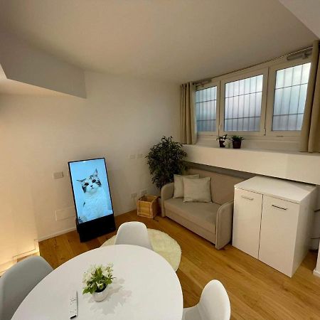 Led House Cadore - Bilocale Zona Milano Centro Εξωτερικό φωτογραφία