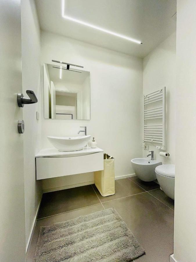 Led House Cadore - Bilocale Zona Milano Centro Εξωτερικό φωτογραφία